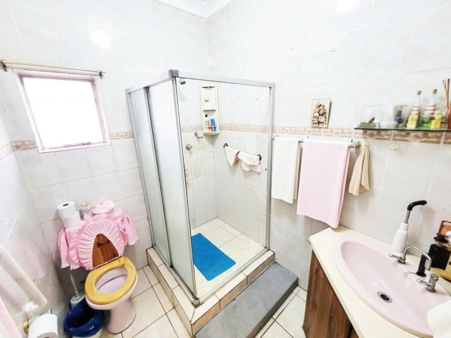 4 Bedroom Property for Sale in Suidrand Free State